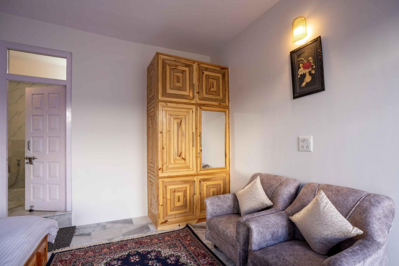 Zostel Homes Kotkhai  Shimla Exterior foto