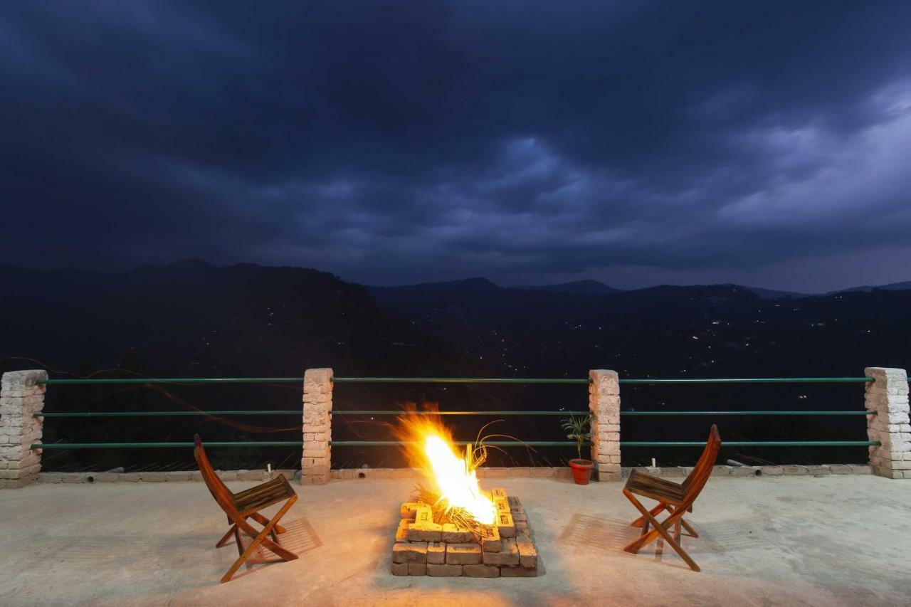 Zostel Homes Kotkhai  Shimla Exterior foto