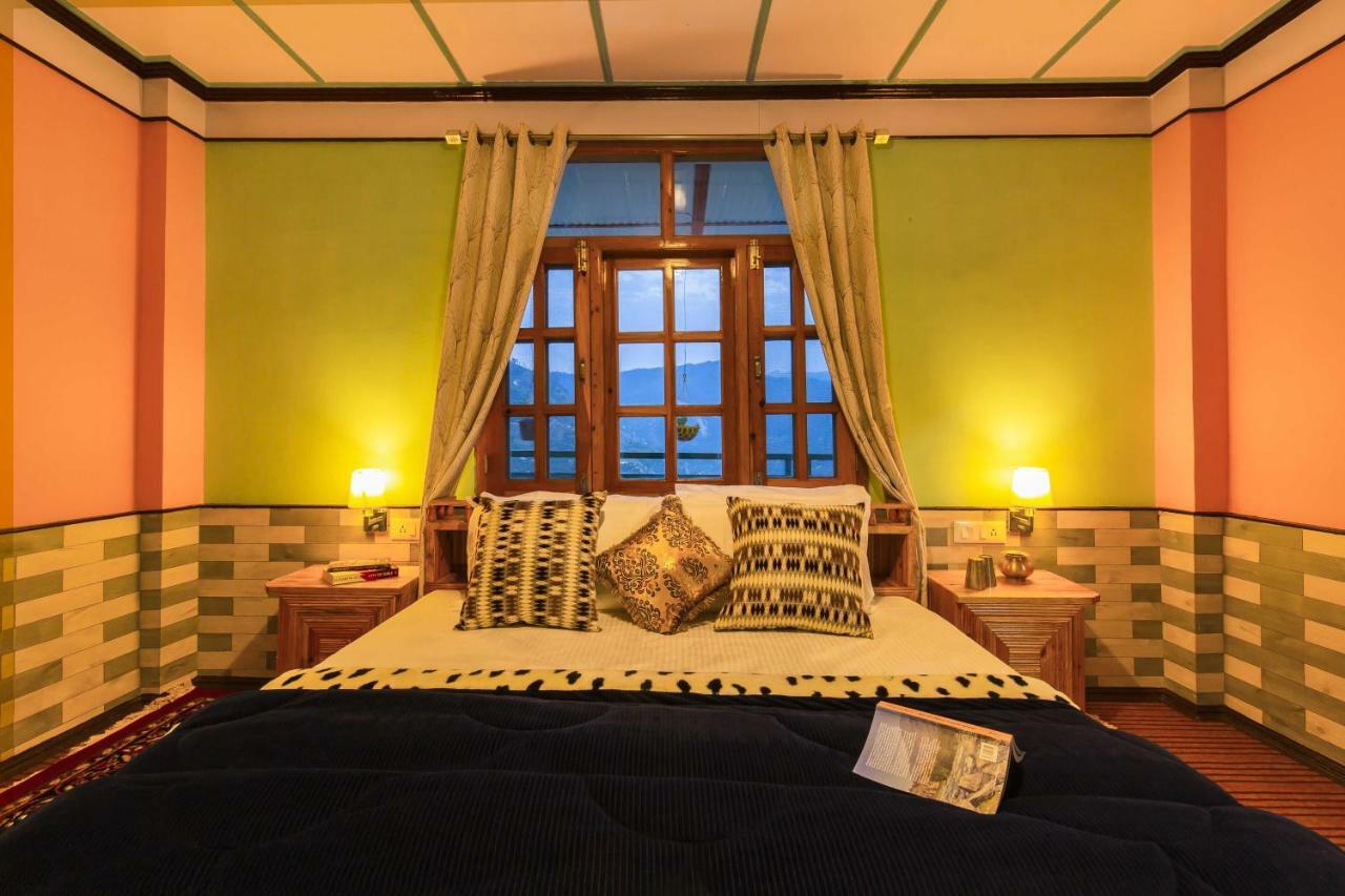 Zostel Homes Kotkhai  Shimla Exterior foto