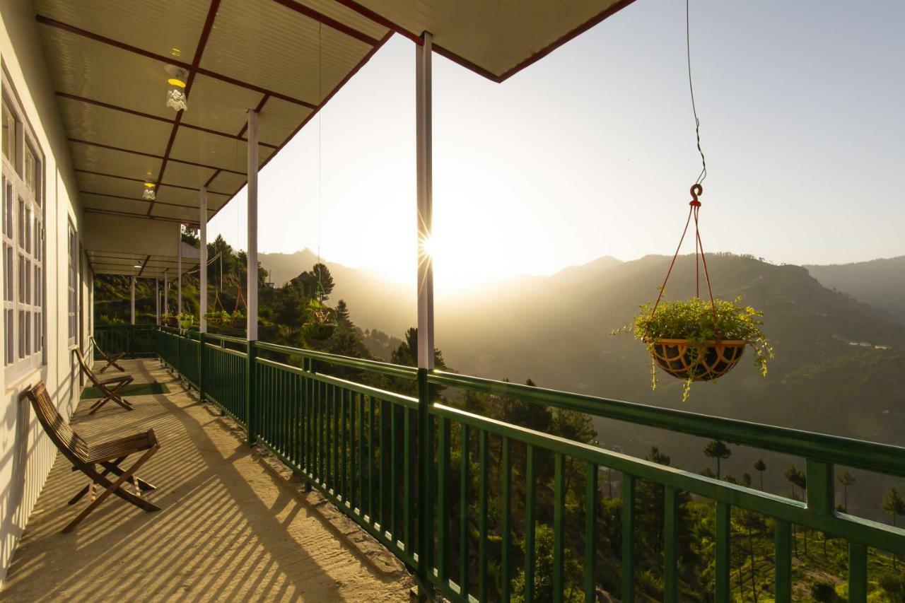 Zostel Homes Kotkhai  Shimla Exterior foto