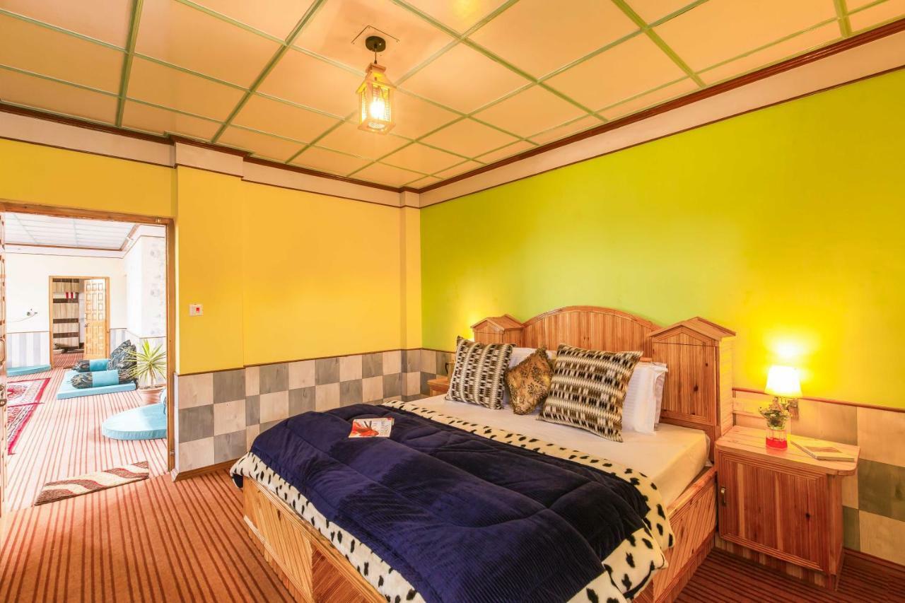 Zostel Homes Kotkhai  Shimla Exterior foto